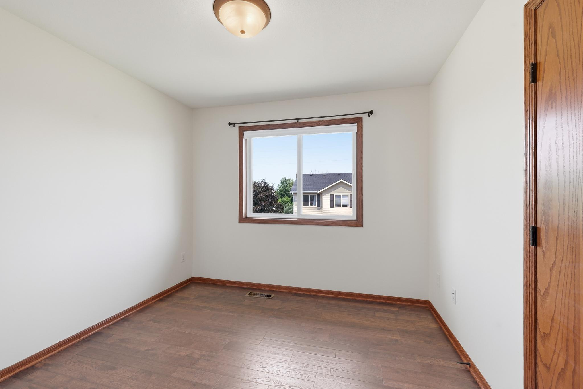 View of Residential at 279 Kiso Avenue, Shakopee MN 55379, Shakopee (24 of 42) - Mike Wilen | Minnesota Team Real Estate