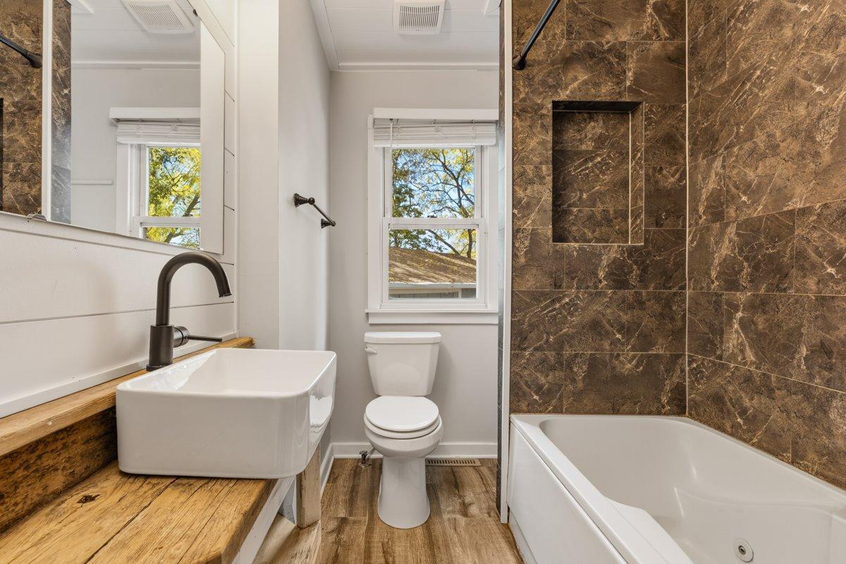 View of Residential Income at 405 Lake Boulevard, Buffalo MN 55313, Buffalo (15 of 31) - Mike Wilen | Minnesota Team Real Estate
