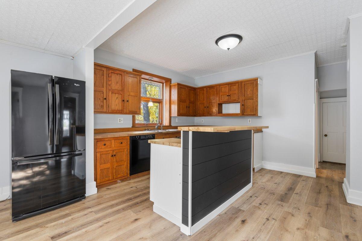View of Residential Income at 405 Lake Boulevard, Buffalo MN 55313, Buffalo (5 of 31) - Mike Wilen | Minnesota Team Real Estate
