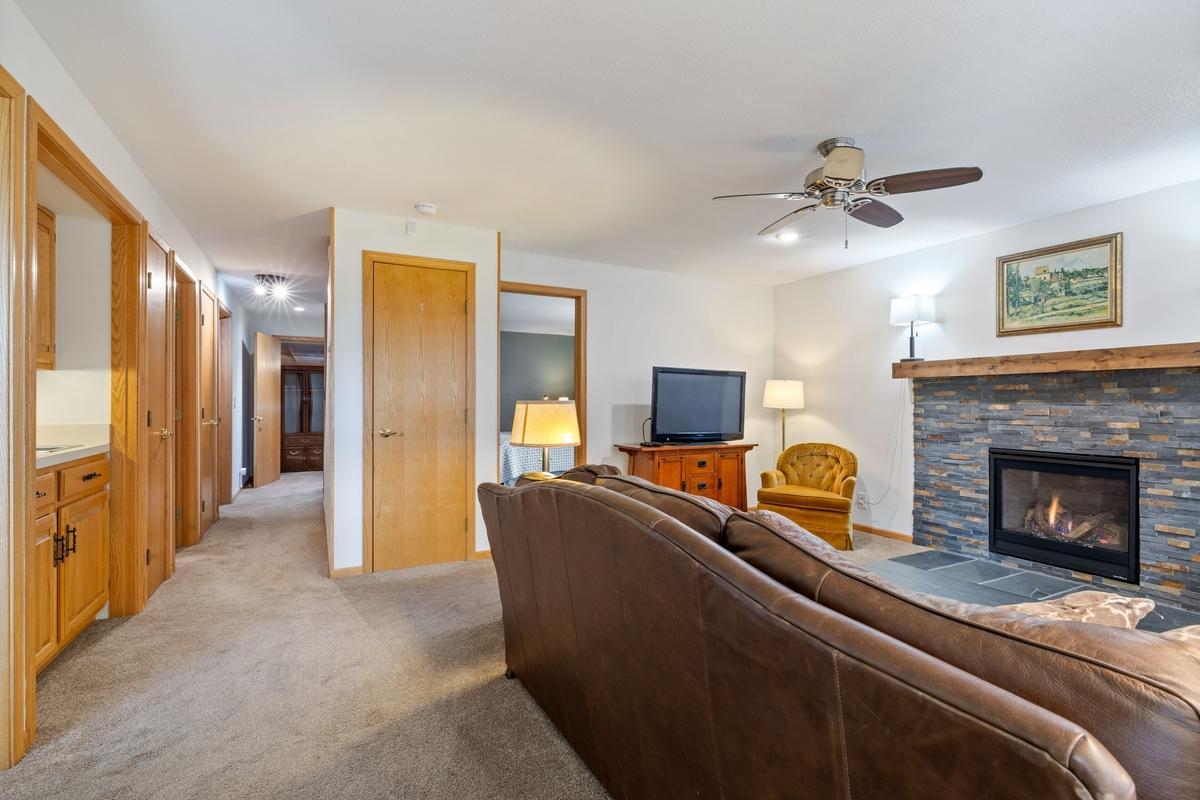 View of Residential at 5501 Auto Club Road, Bloomington MN 55437, Bloomington (19 of 25) - Mike Wilen | Minnesota Team Real Estate