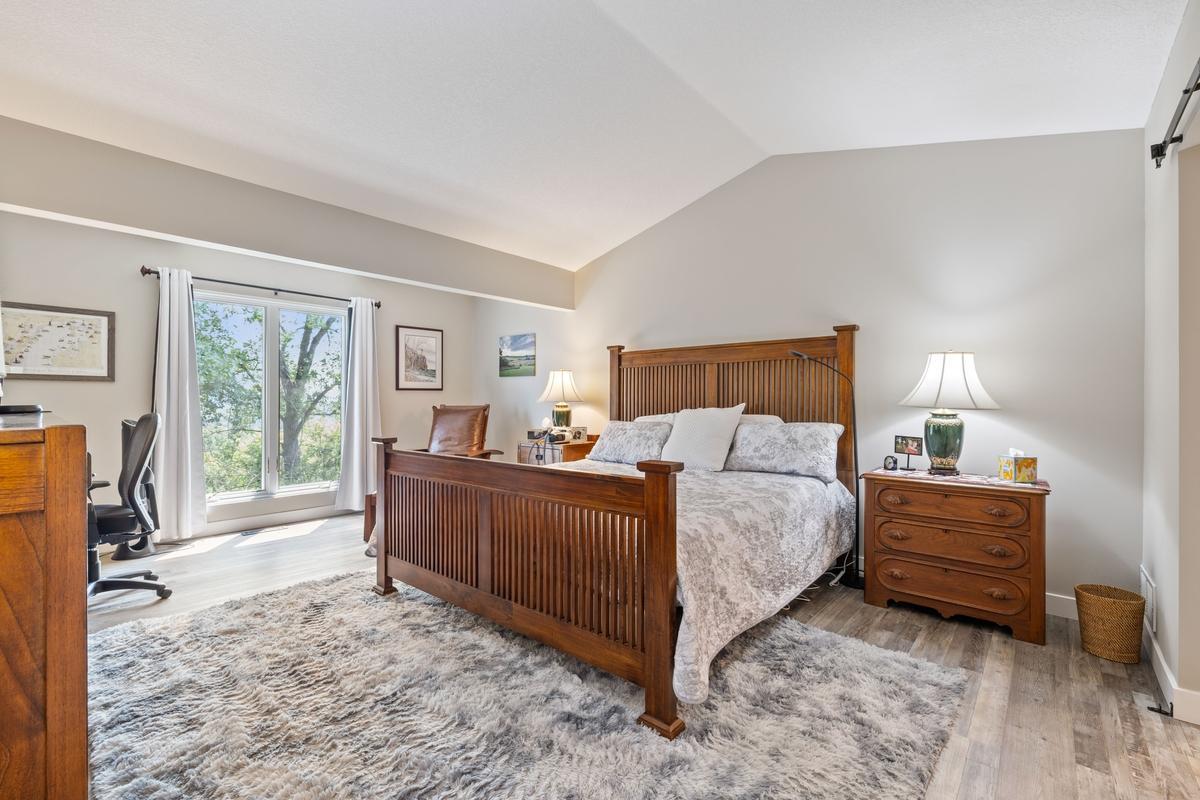 View of Residential at 5501 Auto Club Road, Bloomington MN 55437, Bloomington (11 of 25) - Mike Wilen | Minnesota Team Real Estate
