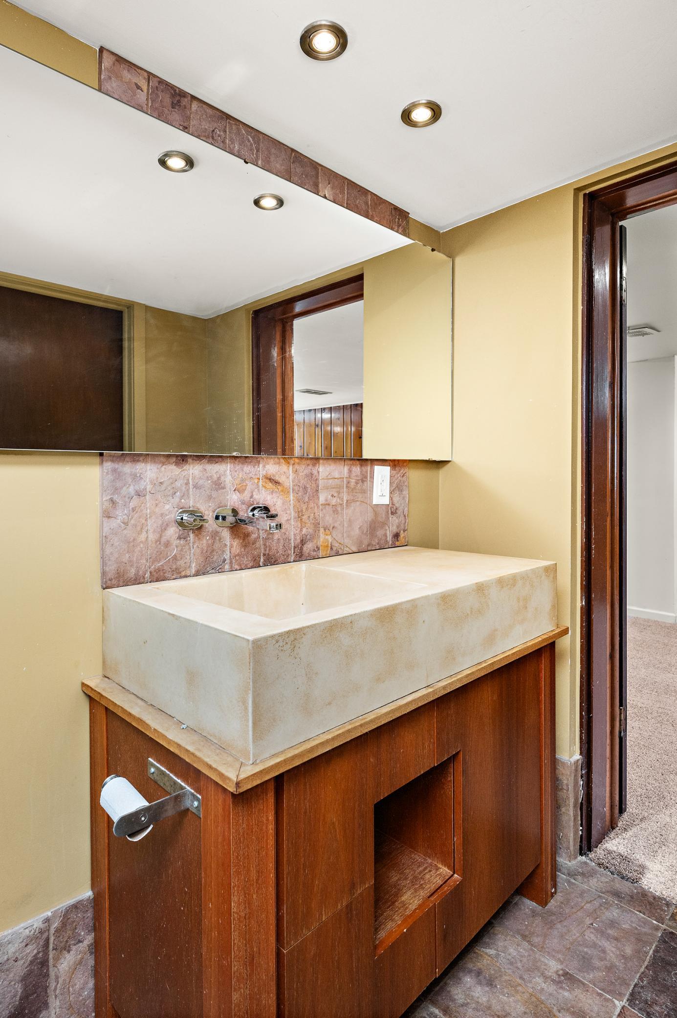 View of Residential at 3020 Garfield Street, Minneapolis MN 55418, Minneapolis (28 of 32) - Mike Wilen | Minnesota Team Real Estate