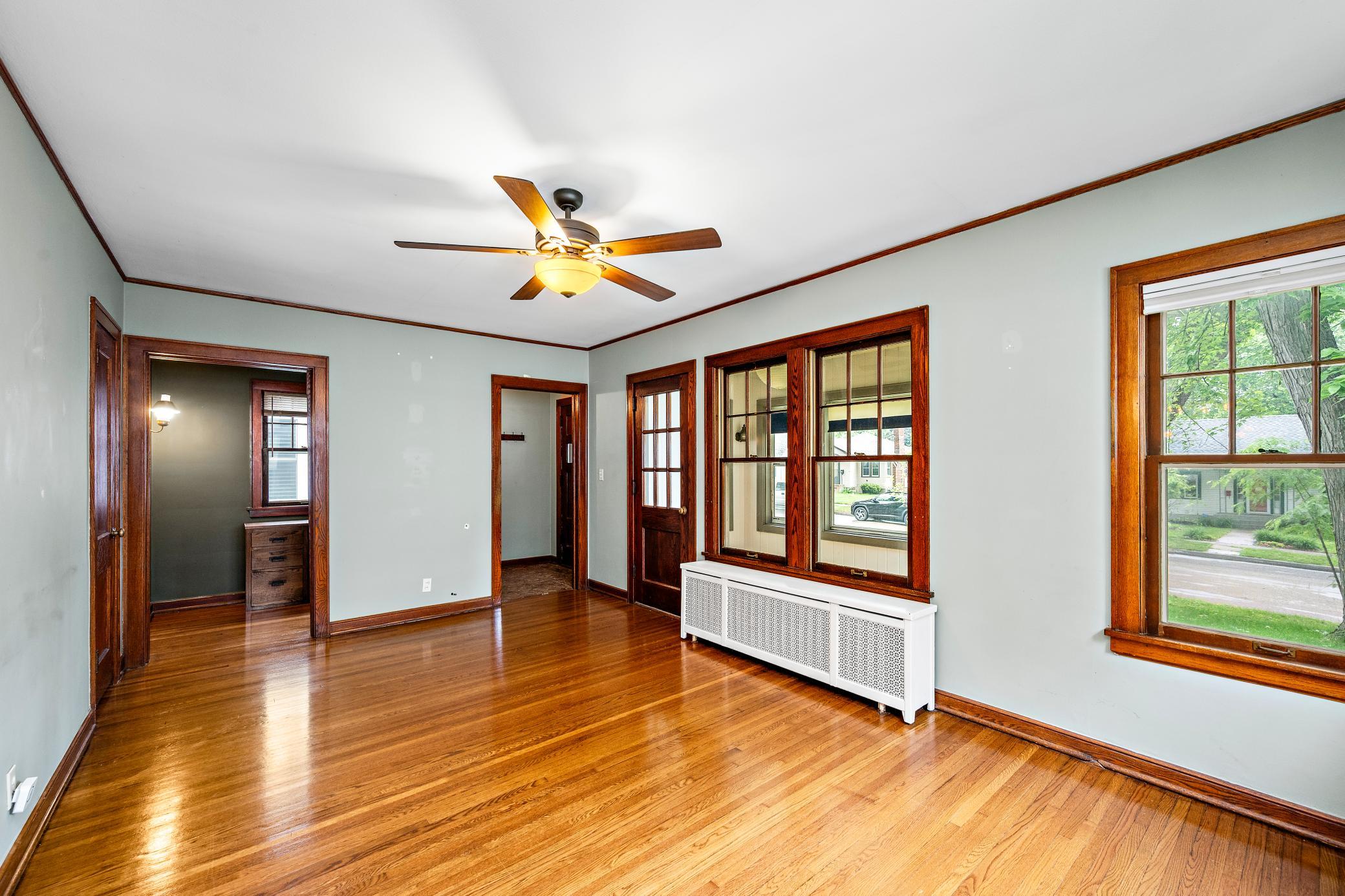 View of Residential at 3020 Garfield Street, Minneapolis MN 55418, Minneapolis (13 of 32) - Mike Wilen | Minnesota Team Real Estate