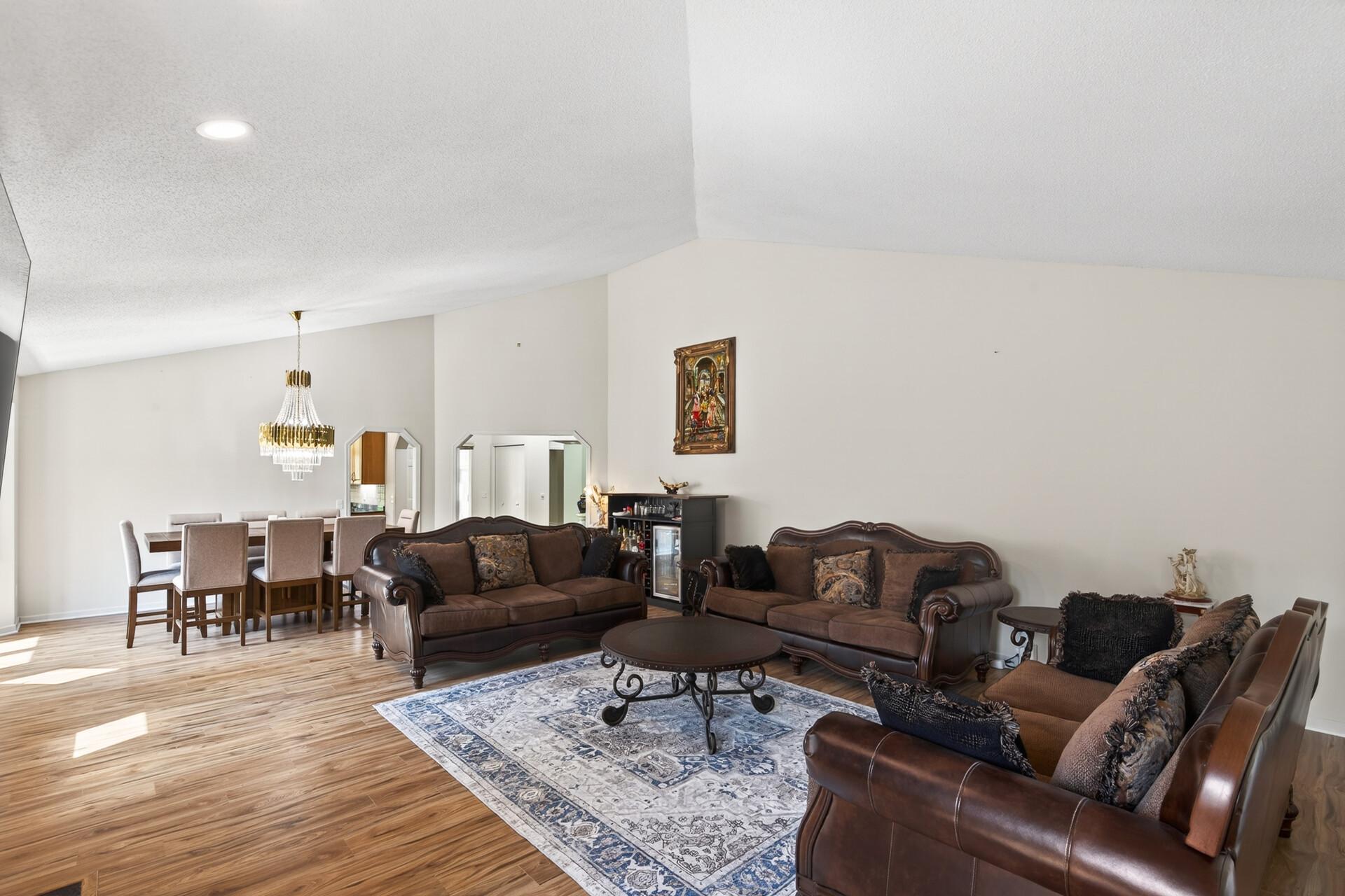 View of Residential at 10417 Fawns Way, Eden Prairie MN 55347, Eden Prairie (7 of 45) - Mike Wilen | Minnesota Team Real Estate