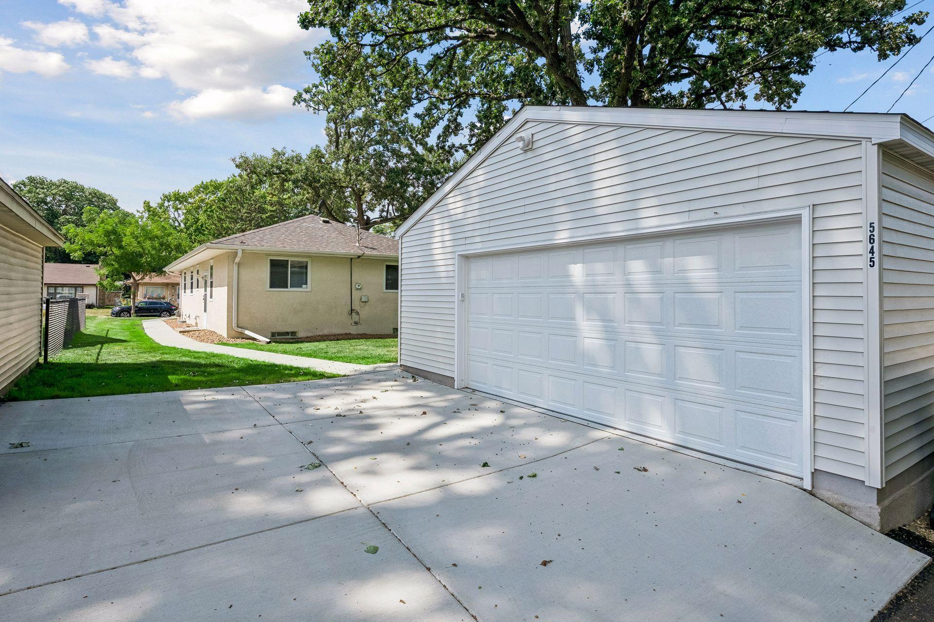 View of Residential at 5645 20th Avenue, Minneapolis MN 55417, Minneapolis (33 of 43) - Mike Wilen | Minnesota Team Real Estate