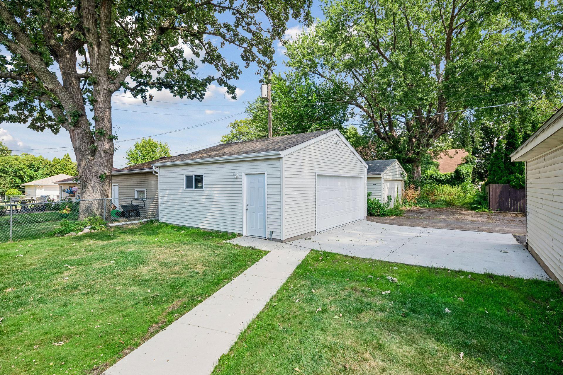 View of Residential at 5645 20th Avenue, Minneapolis MN 55417, Minneapolis (29 of 43) - Mike Wilen | Minnesota Team Real Estate