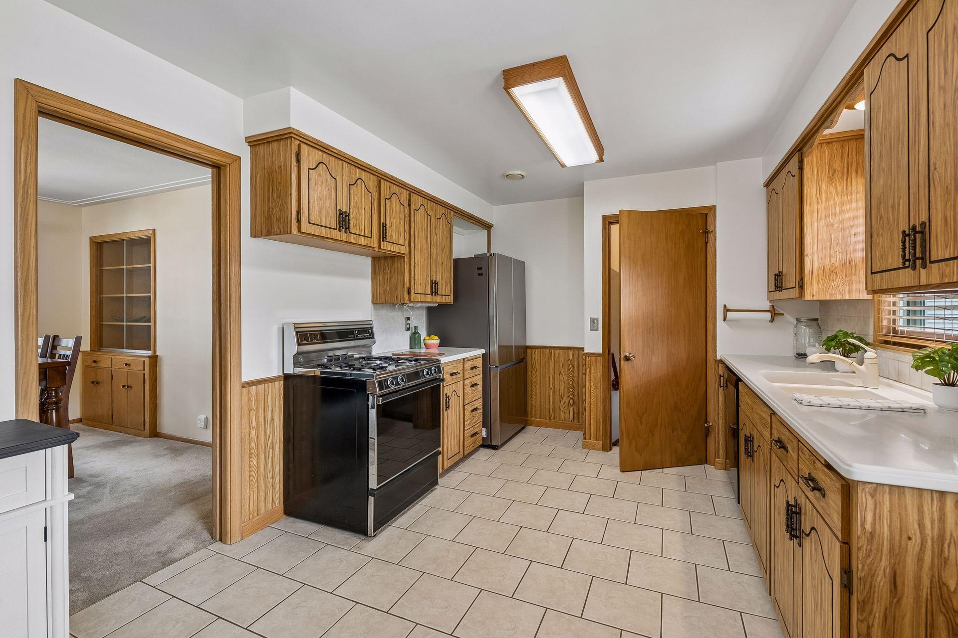 View of Residential at 5645 20th Avenue, Minneapolis MN 55417, Minneapolis (14 of 43) - Mike Wilen | Minnesota Team Real Estate