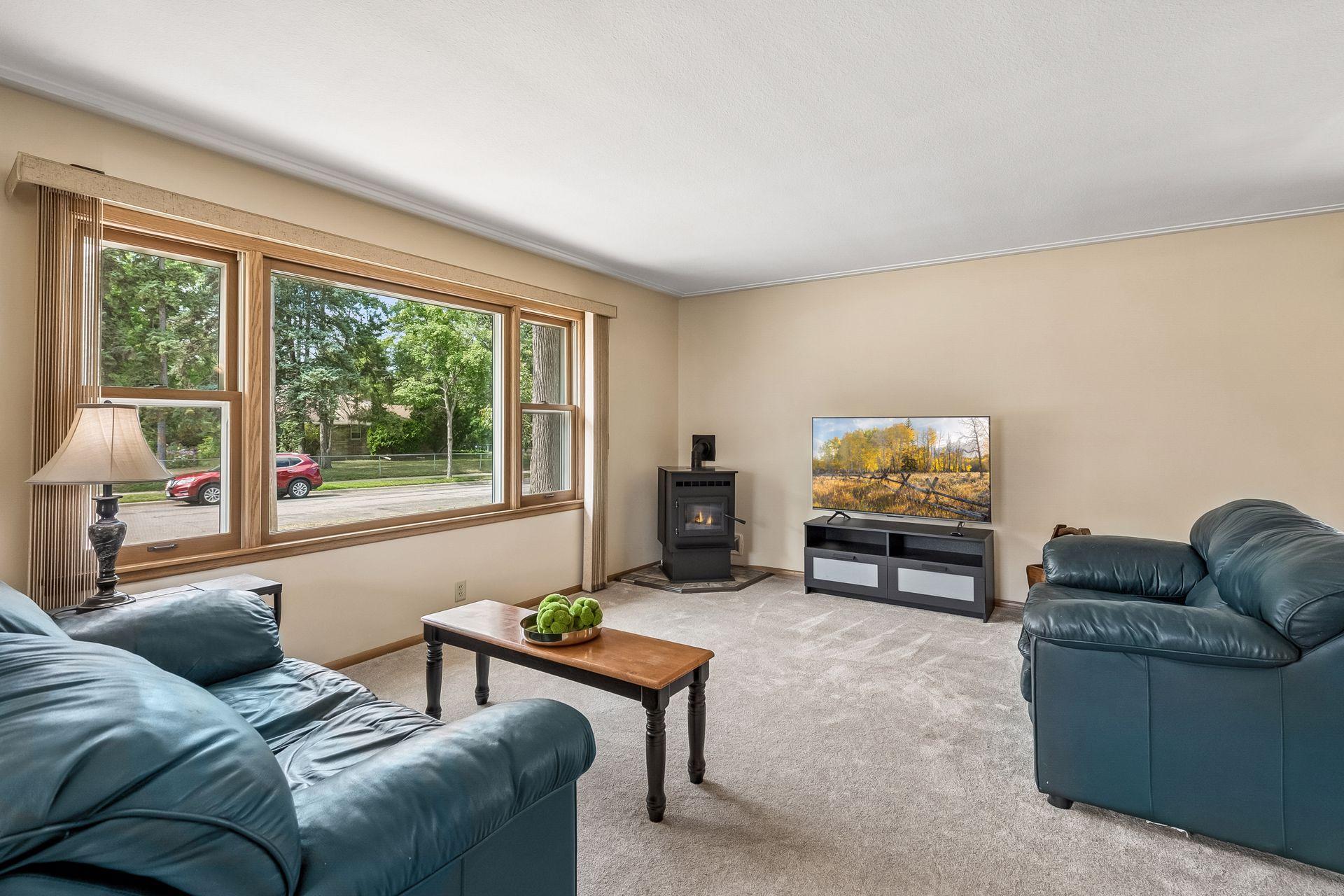 View of Residential at 5645 20th Avenue, Minneapolis MN 55417, Minneapolis (7 of 43) - Mike Wilen | Minnesota Team Real Estate