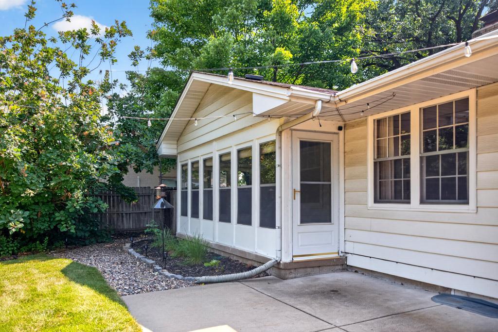 View of Residential at 133 Craig Way, Fridley MN 55432, Fridley (116 of 130) - Mike Wilen | Minnesota Team Real Estate