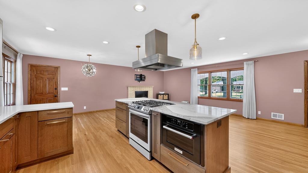 View of Residential at 133 Craig Way, Fridley MN 55432, Fridley (38 of 130) - Mike Wilen | Minnesota Team Real Estate