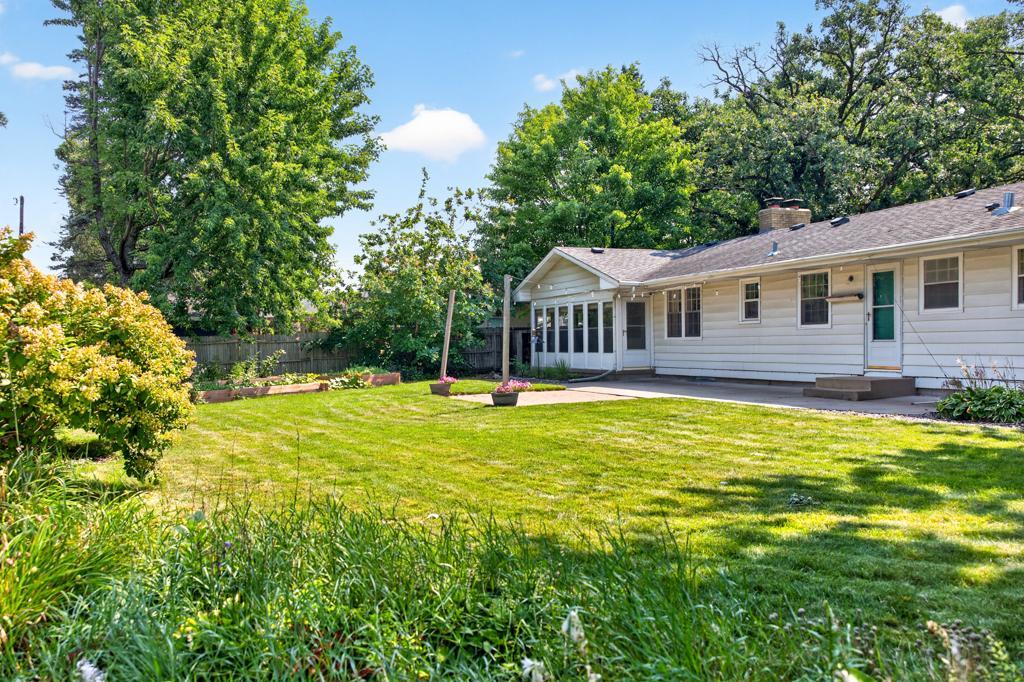 View of Residential at 133 Craig Way, Fridley MN 55432, Fridley (122 of 130) - Mike Wilen | Minnesota Team Real Estate