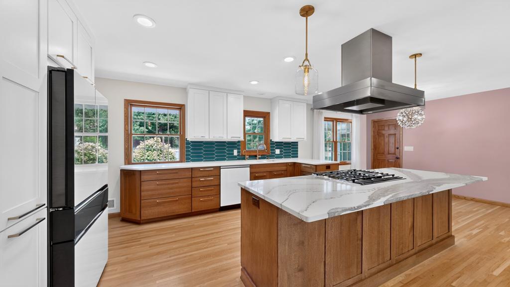 View of Residential at 133 Craig Way, Fridley MN 55432, Fridley (24 of 130) - Mike Wilen | Minnesota Team Real Estate