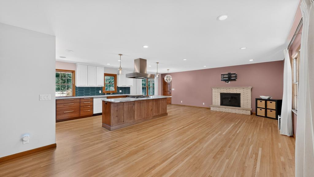 View of Residential at 133 Craig Way, Fridley MN 55432, Fridley (25 of 130) - Mike Wilen | Minnesota Team Real Estate