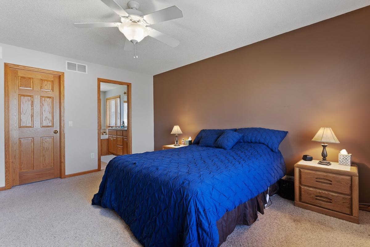 View of Residential at 5721 103rd Avenue, Brooklyn Park MN 55443, Brooklyn Park (26 of 41) - Mike Wilen | Minnesota Team Real Estate