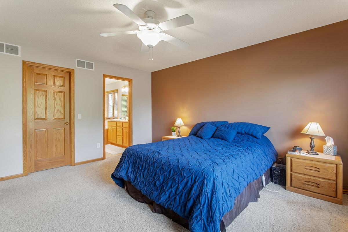 View of Residential at 5721 103rd Avenue, Brooklyn Park MN 55443, Brooklyn Park (27 of 41) - Mike Wilen | Minnesota Team Real Estate