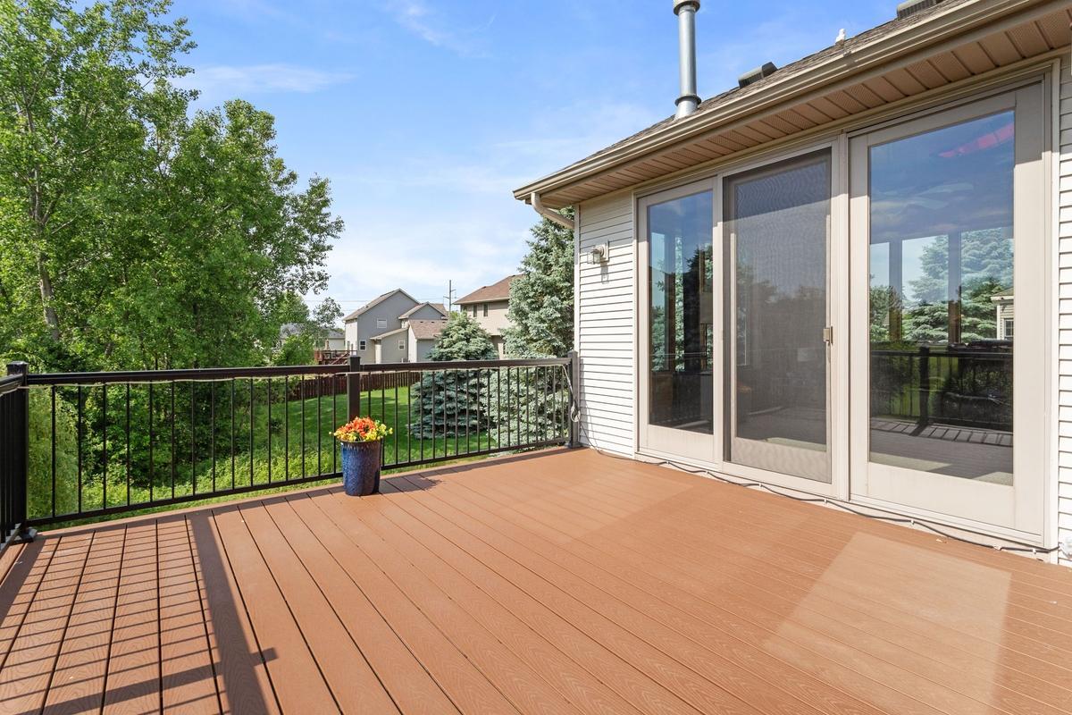 View of Residential at 5721 103rd Avenue, Brooklyn Park MN 55443, Brooklyn Park (36 of 41) - Mike Wilen | Minnesota Team Real Estate