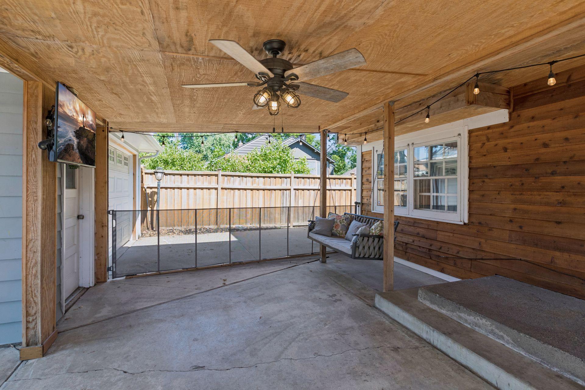View of Residential at 1789 Asbury Street, Falcon Heights MN 55113, Falcon Heights (39 of 46) - Mike Wilen | Minnesota Team Real Estate