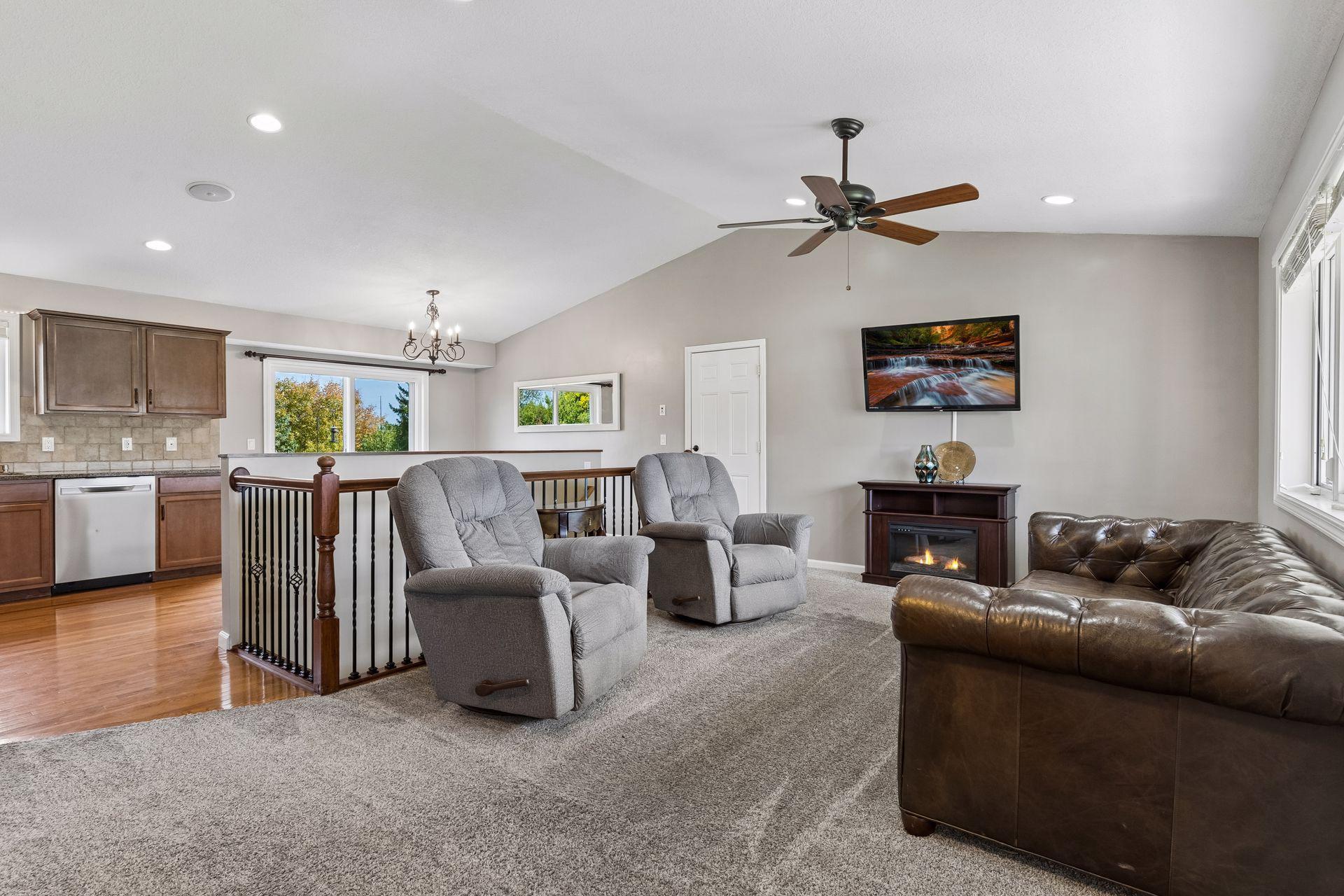 View of Residential at 17308 Glencoe Avenue, Lakeville MN 55044, Lakeville (4 of 44) - Mike Wilen | Minnesota Team Real Estate