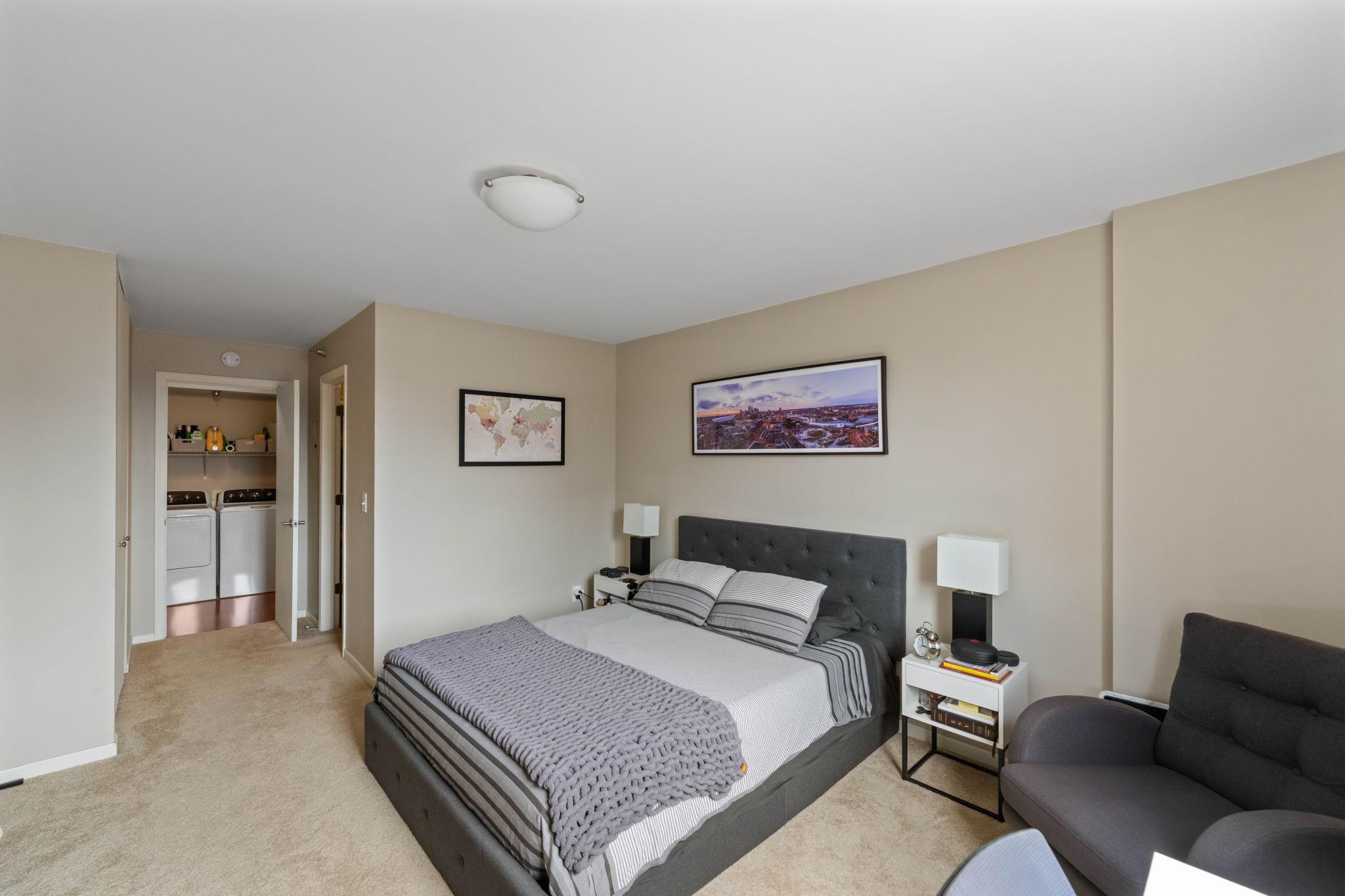 View of Residential at 401 1st Street #708, Minneapolis MN 55401, Minneapolis (17 of 44) - Mike Wilen | Minnesota Team Real Estate