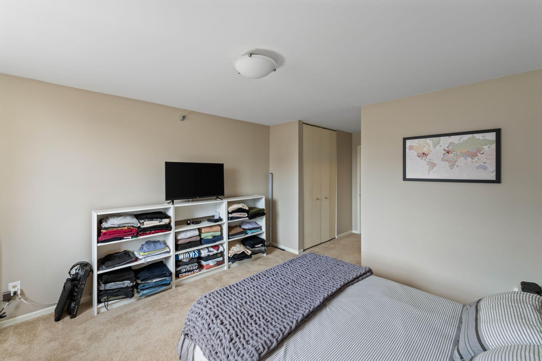 View of Residential at 401 1st Street #708, Minneapolis MN 55401, Minneapolis (15 of 44) - Mike Wilen | Minnesota Team Real Estate