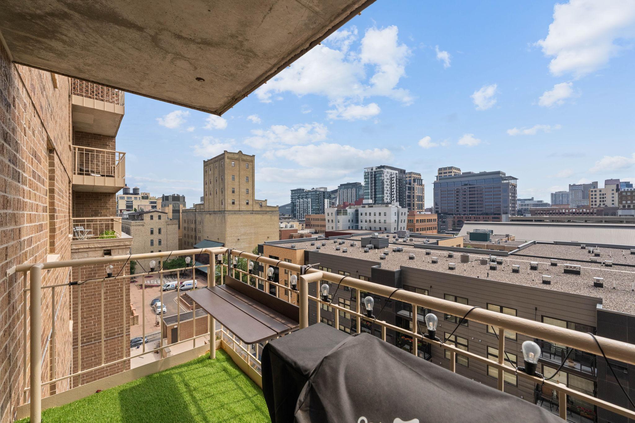 View of Residential at 401 1st Street #708, Minneapolis MN 55401, Minneapolis (11 of 44) - Mike Wilen | Minnesota Team Real Estate