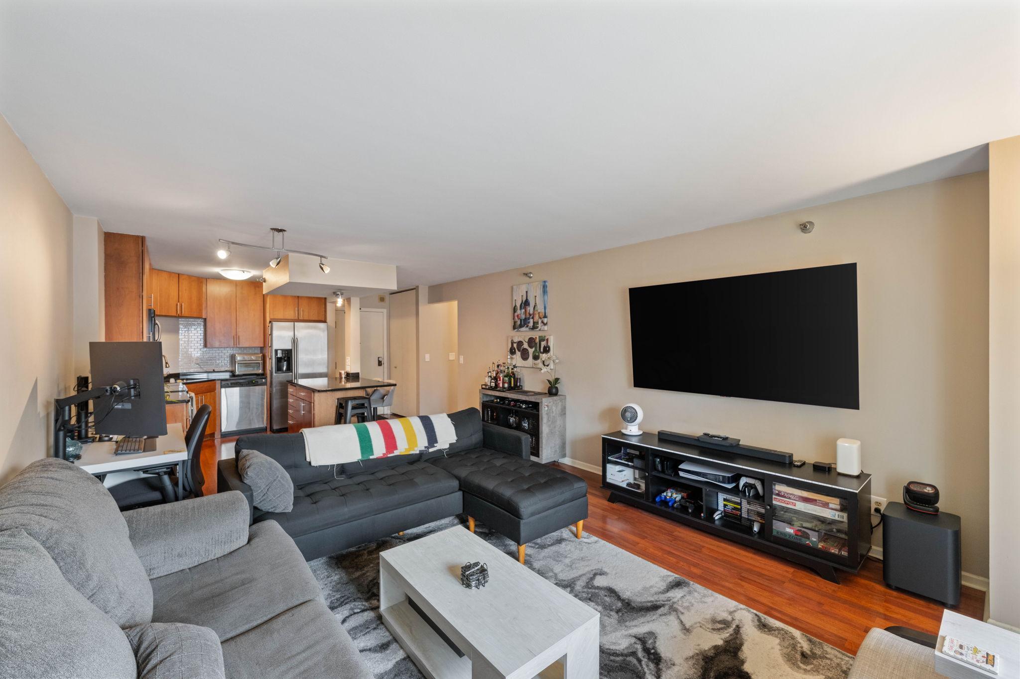 View of Residential at 401 1st Street #708, Minneapolis MN 55401, Minneapolis (9 of 44) - Mike Wilen | Minnesota Team Real Estate