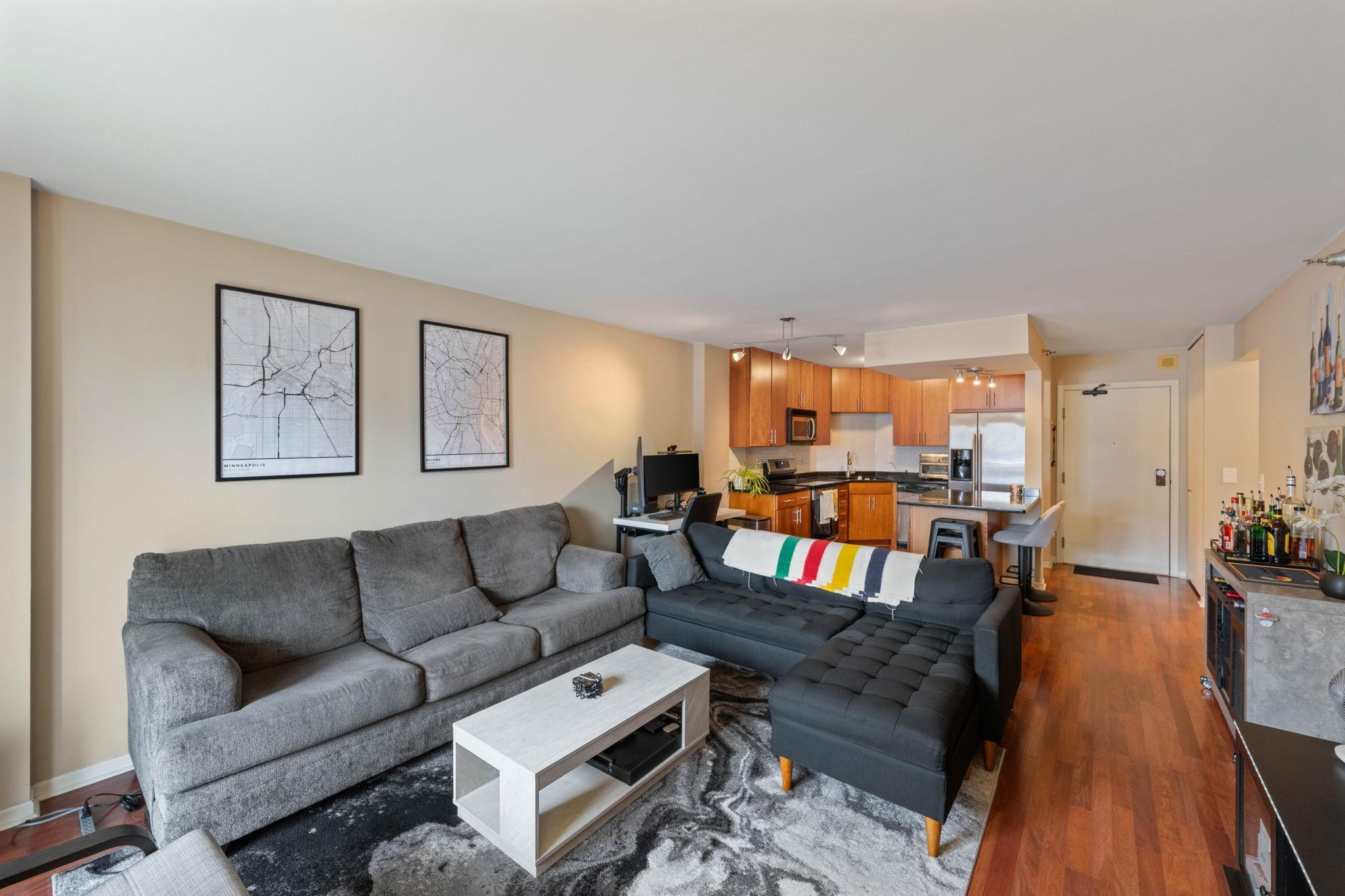 View of Residential at 401 1st Street #708, Minneapolis MN 55401, Minneapolis (4 of 44) - Mike Wilen | Minnesota Team Real Estate