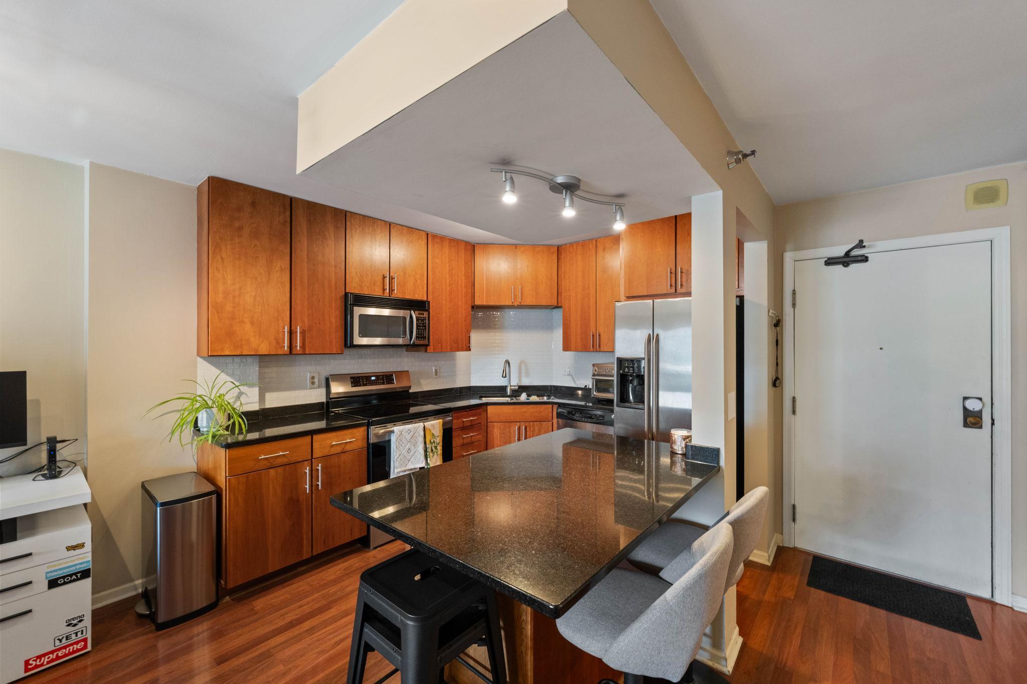 View of Residential at 401 1st Street #708, Minneapolis MN 55401, Minneapolis (2 of 44) - Mike Wilen | Minnesota Team Real Estate