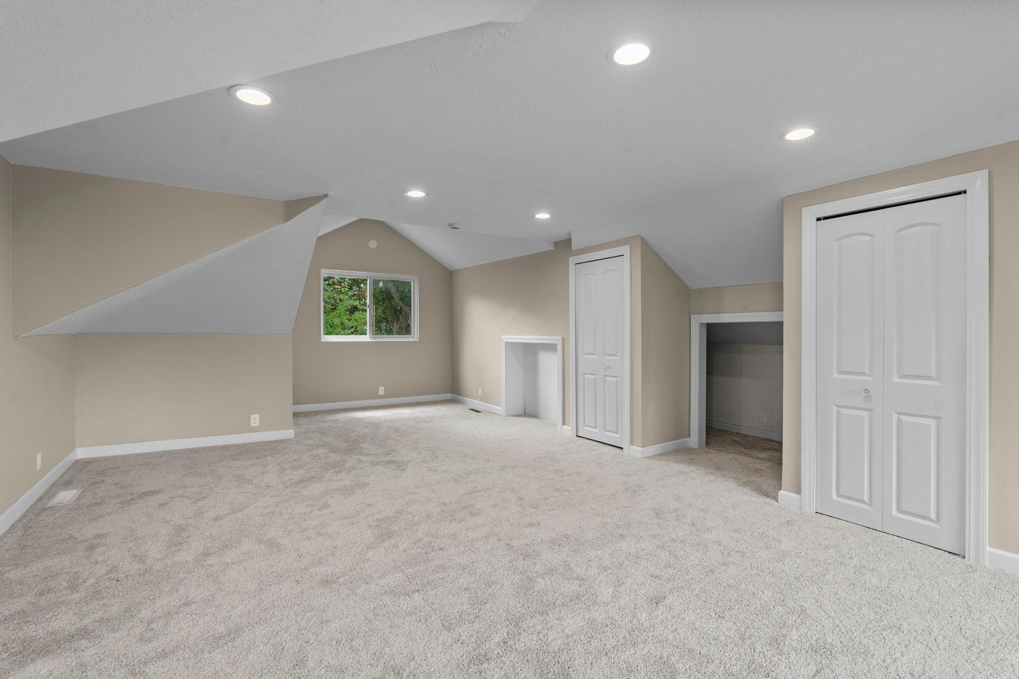 View of Residential at 5160 Bald Eagle Avenue, White Bear Lake MN 55110, White Bear Lake (32 of 41) - Mike Wilen | Minnesota Team Real Estate