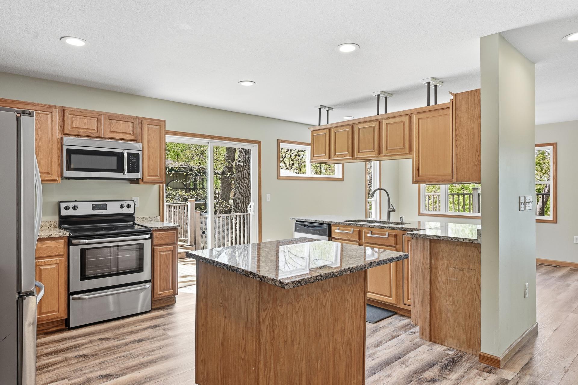 View of Residential at 71 B Street, Saint Paul MN 55106, Saint Paul (5 of 43) - Mike Wilen | Minnesota Team Real Estate