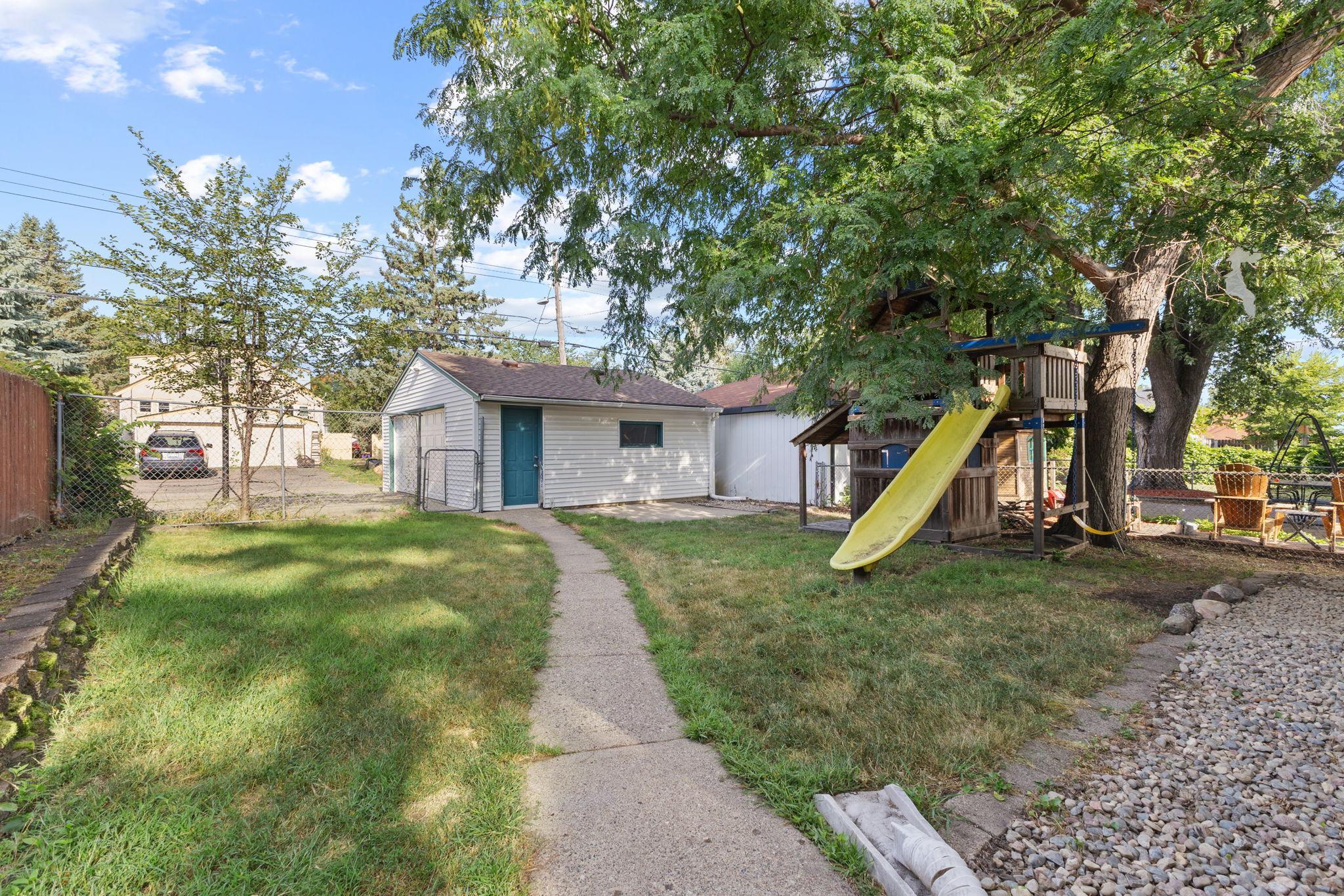 View of Residential at 5212 47th Avenue, Minneapolis MN 55417, Minneapolis (29 of 33) - Mike Wilen | Minnesota Team Real Estate