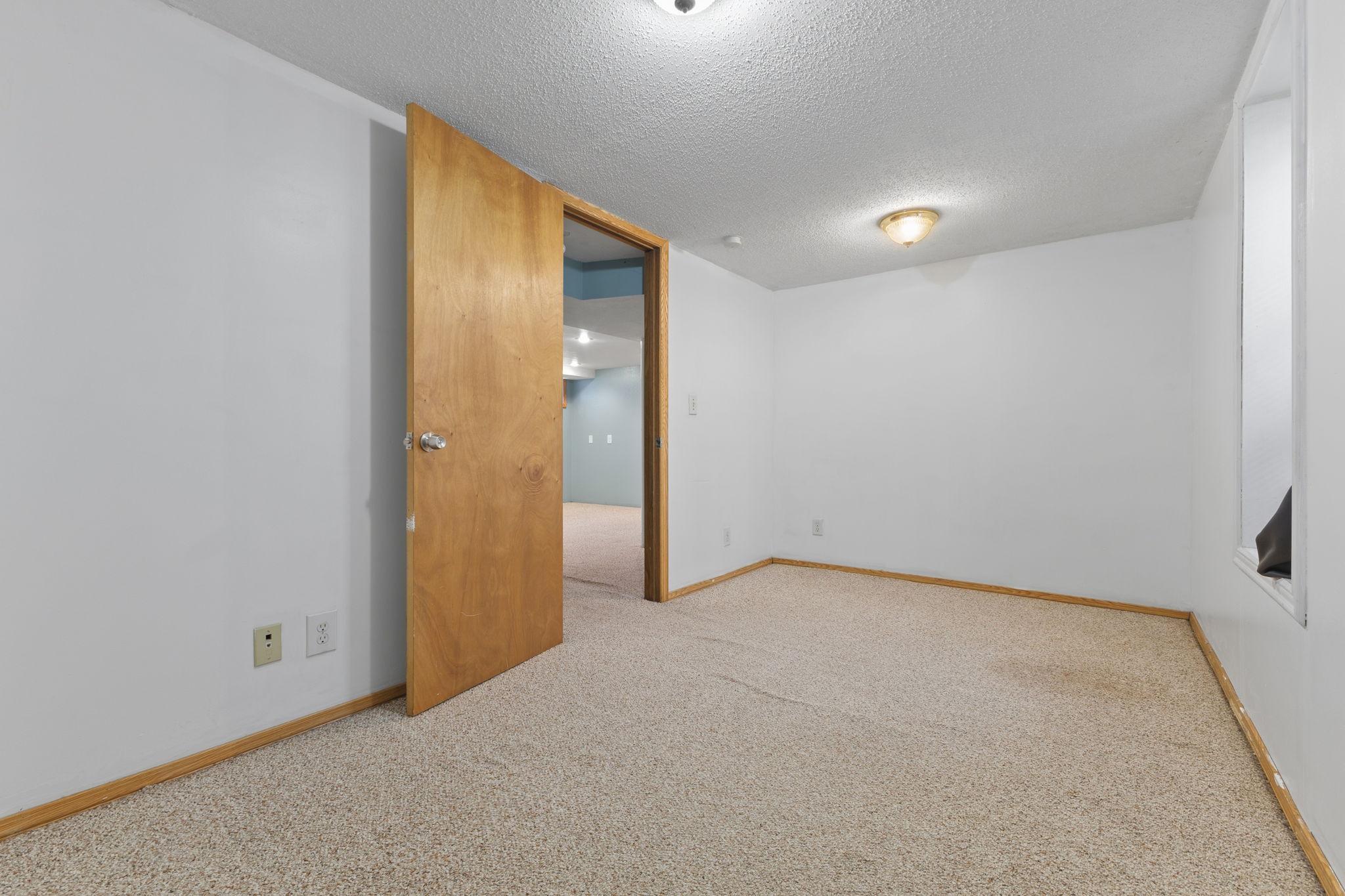 View of Residential at 5212 47th Avenue, Minneapolis MN 55417, Minneapolis (22 of 33) - Mike Wilen | Minnesota Team Real Estate