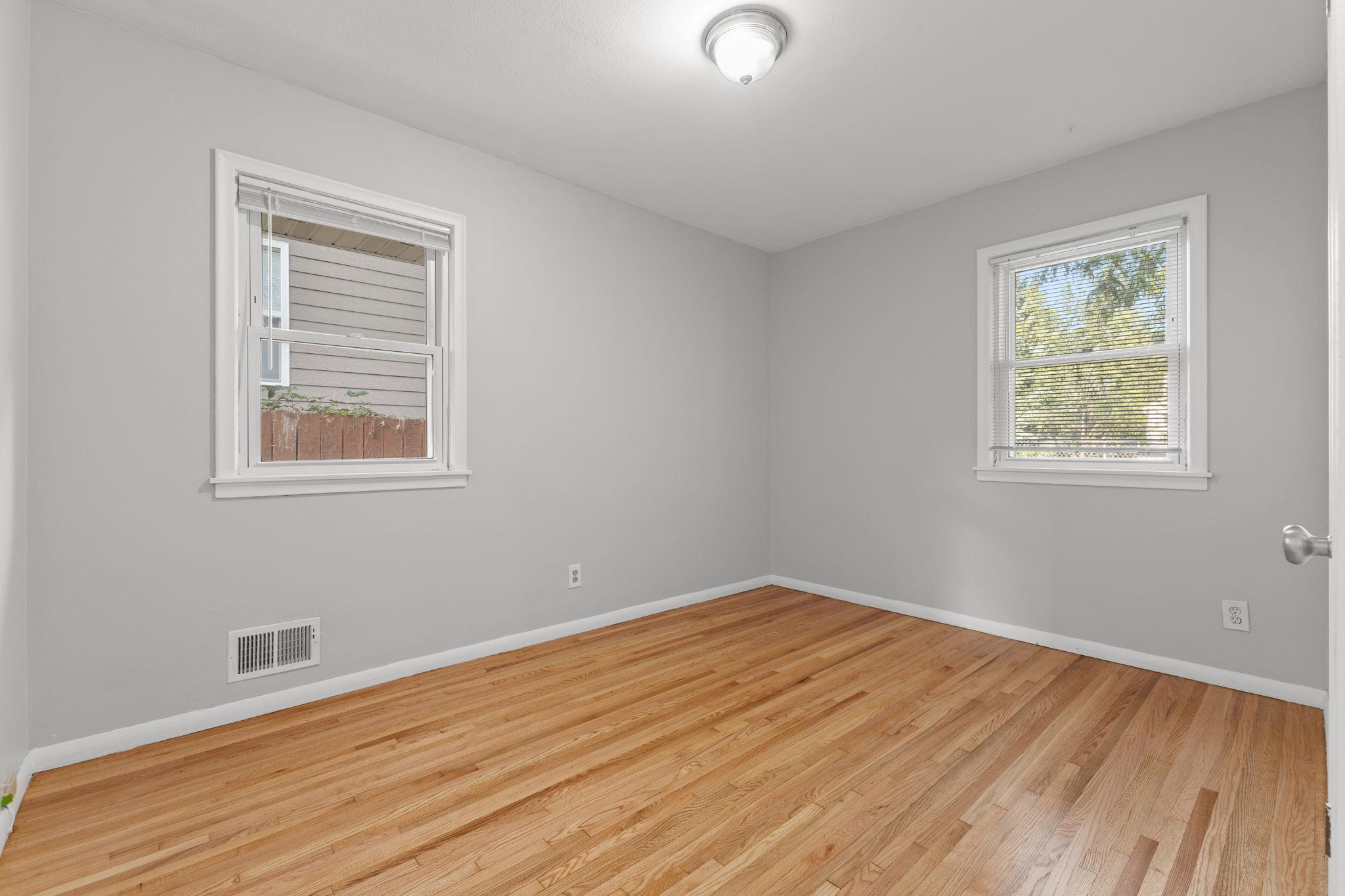 View of Residential at 5212 47th Avenue, Minneapolis MN 55417, Minneapolis (11 of 33) - Mike Wilen | Minnesota Team Real Estate