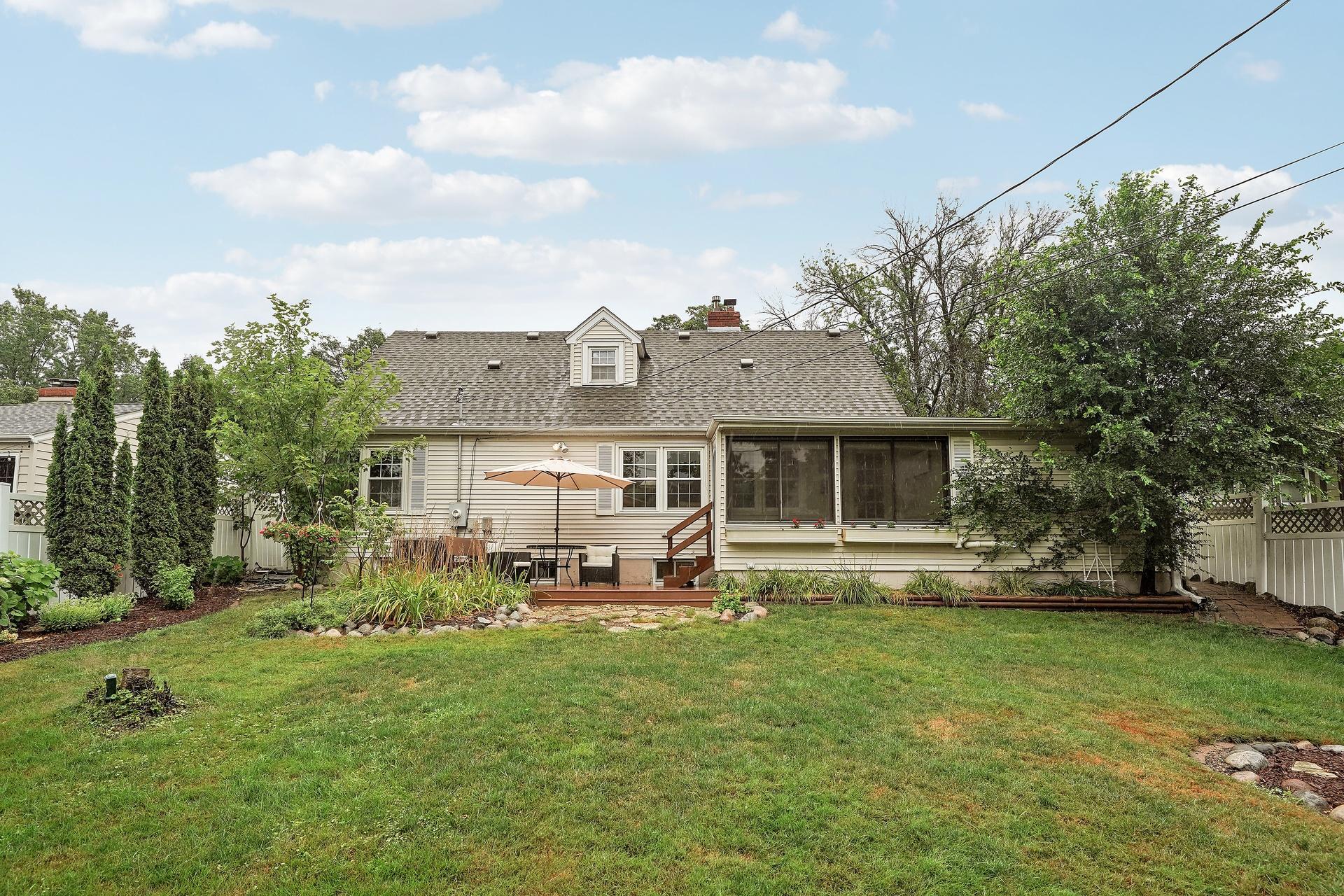 View of Residential at 3982 Brunswick Avenue, Saint Louis Park MN 55416, Saint Louis Park (48 of 51) - Mike Wilen | Minnesota Team Real Estate