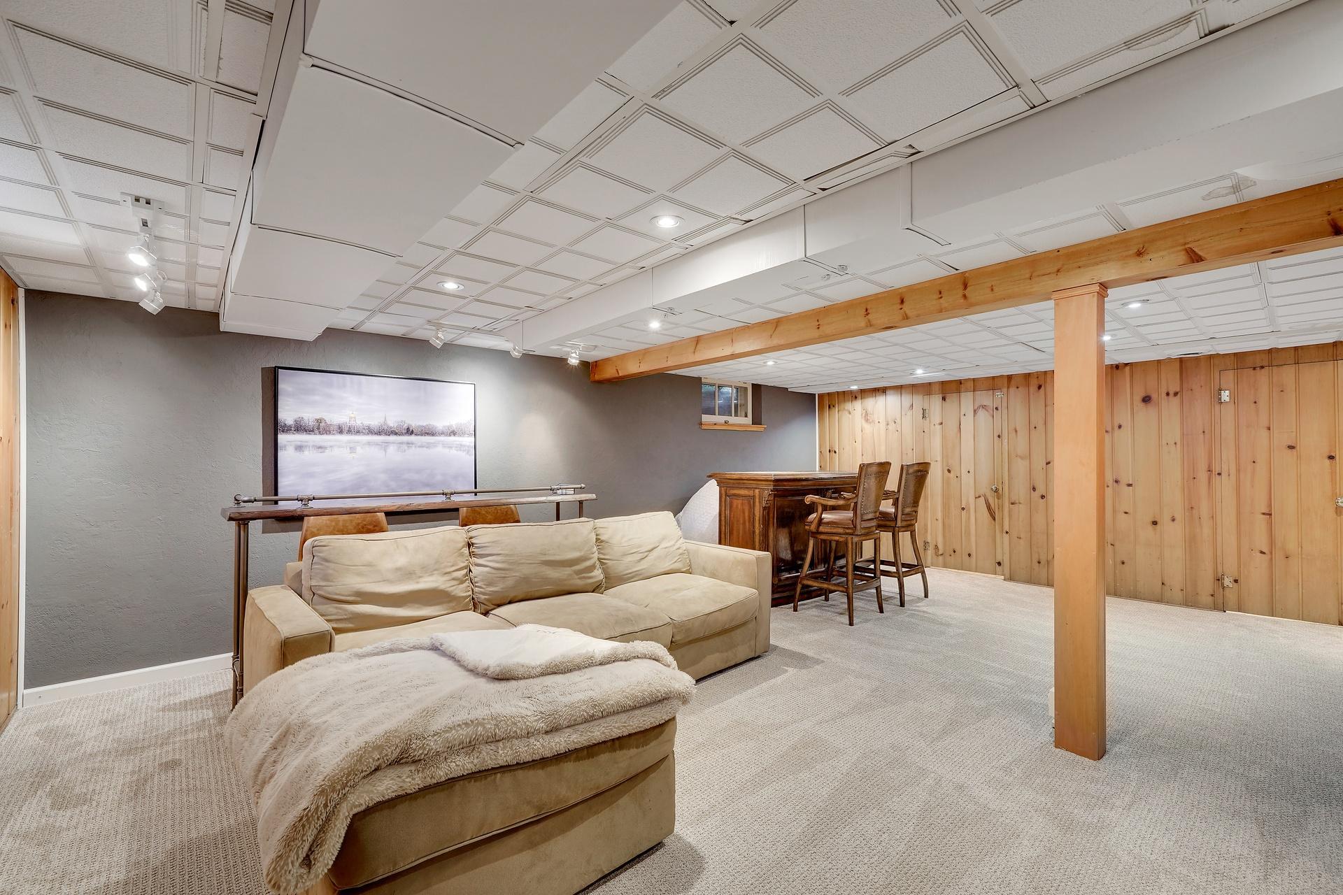 View of Residential at 3982 Brunswick Avenue, Saint Louis Park MN 55416, Saint Louis Park (36 of 51) - Mike Wilen | Minnesota Team Real Estate
