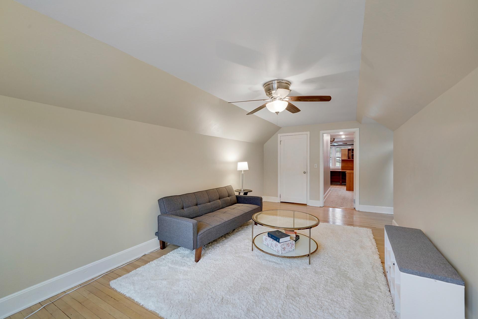 View of Residential at 3982 Brunswick Avenue, Saint Louis Park MN 55416, Saint Louis Park (27 of 51) - Mike Wilen | Minnesota Team Real Estate