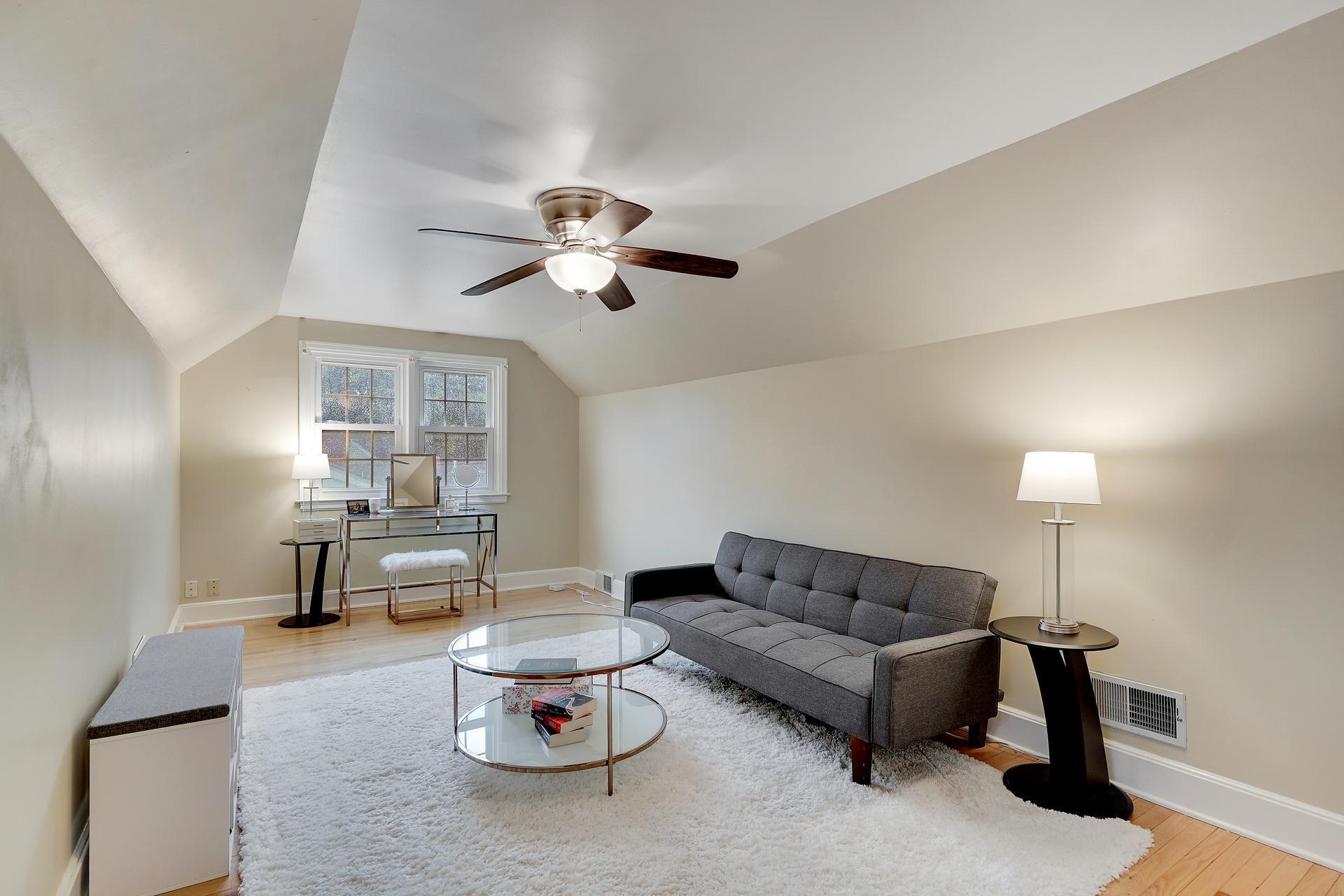 View of Residential at 3982 Brunswick Avenue, Saint Louis Park MN 55416, Saint Louis Park (26 of 51) - Mike Wilen | Minnesota Team Real Estate