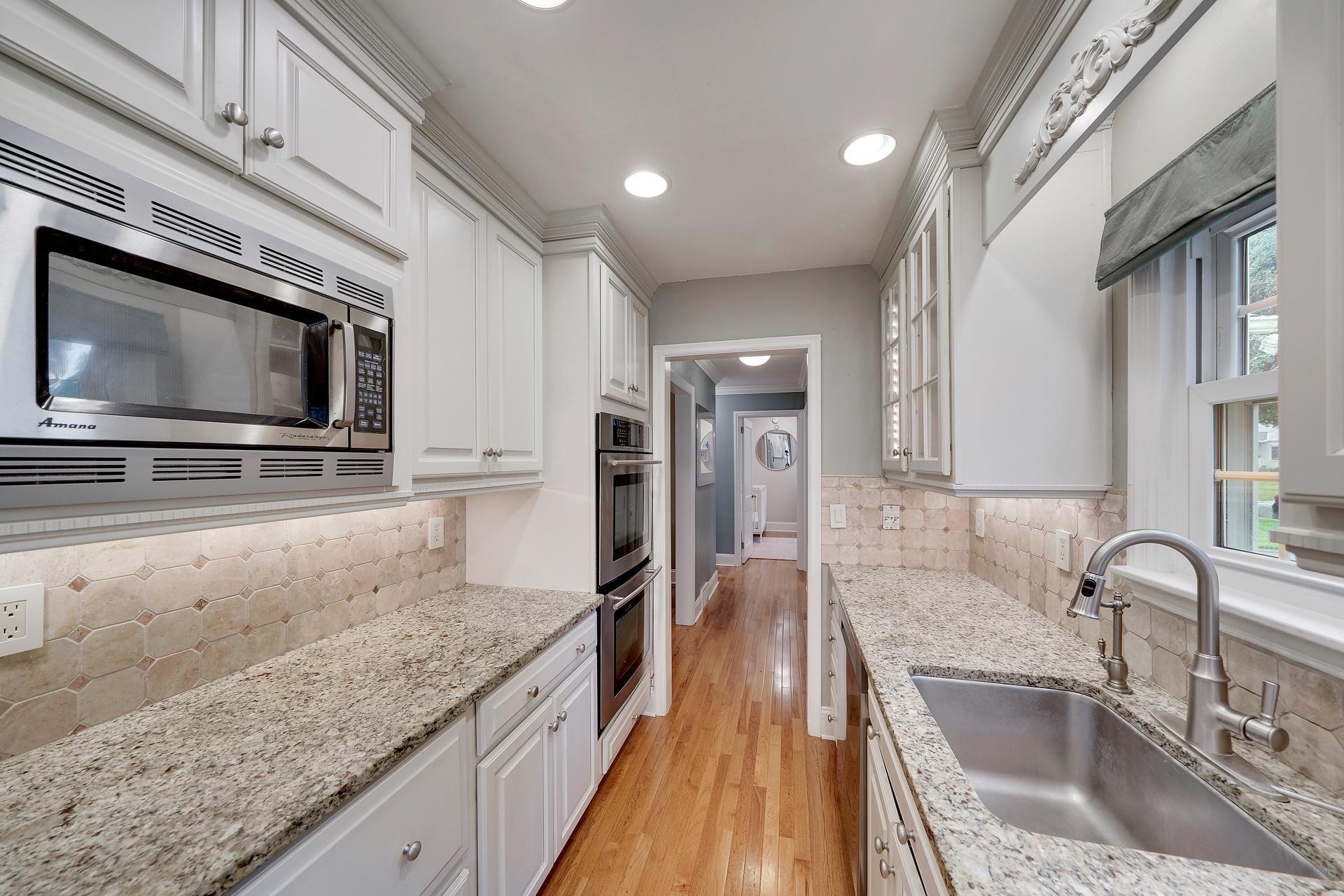 View of Residential at 3982 Brunswick Avenue, Saint Louis Park MN 55416, Saint Louis Park (13 of 51) - Mike Wilen | Minnesota Team Real Estate