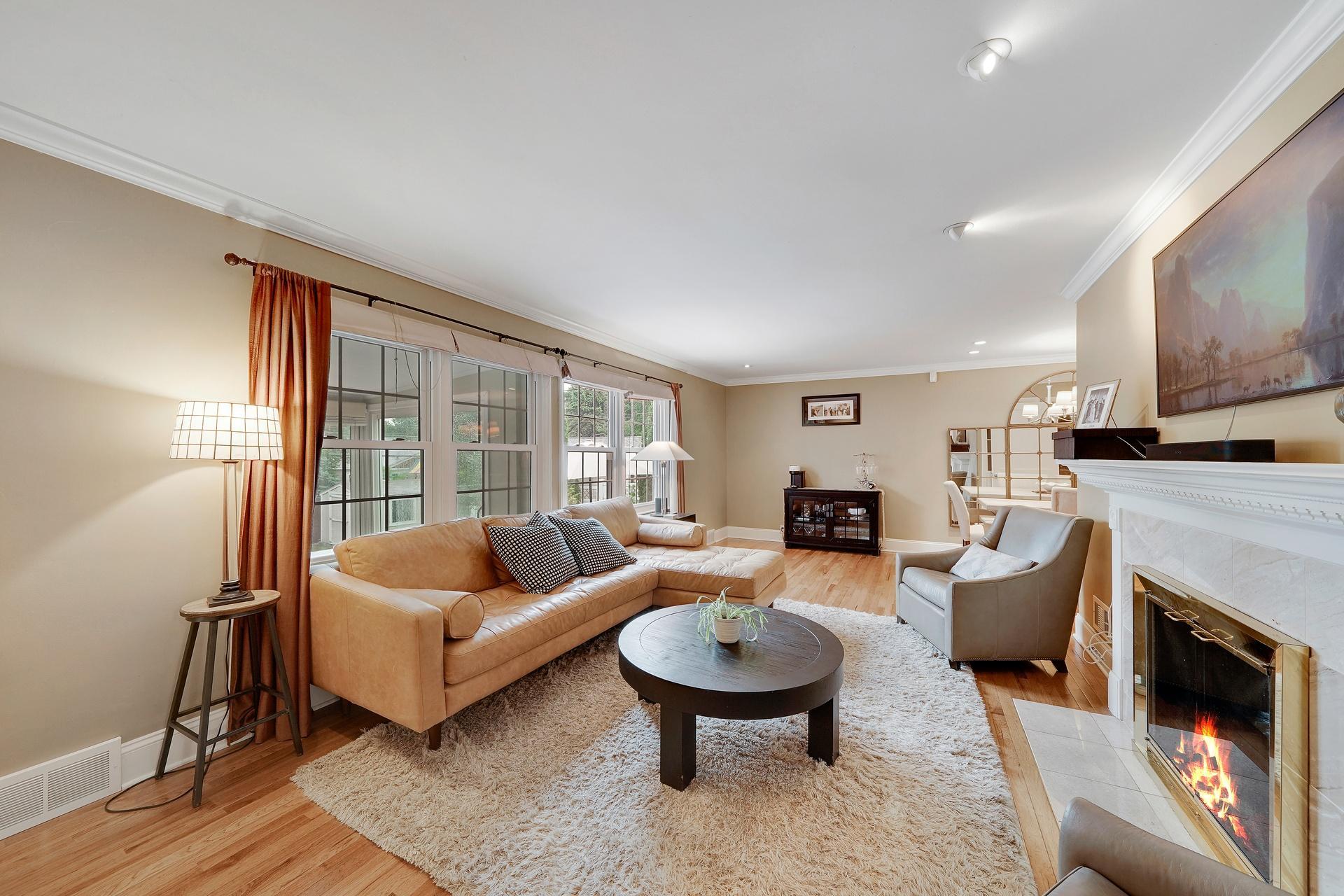 View of Residential at 3982 Brunswick Avenue, Saint Louis Park MN 55416, Saint Louis Park (8 of 51) - Mike Wilen | Minnesota Team Real Estate