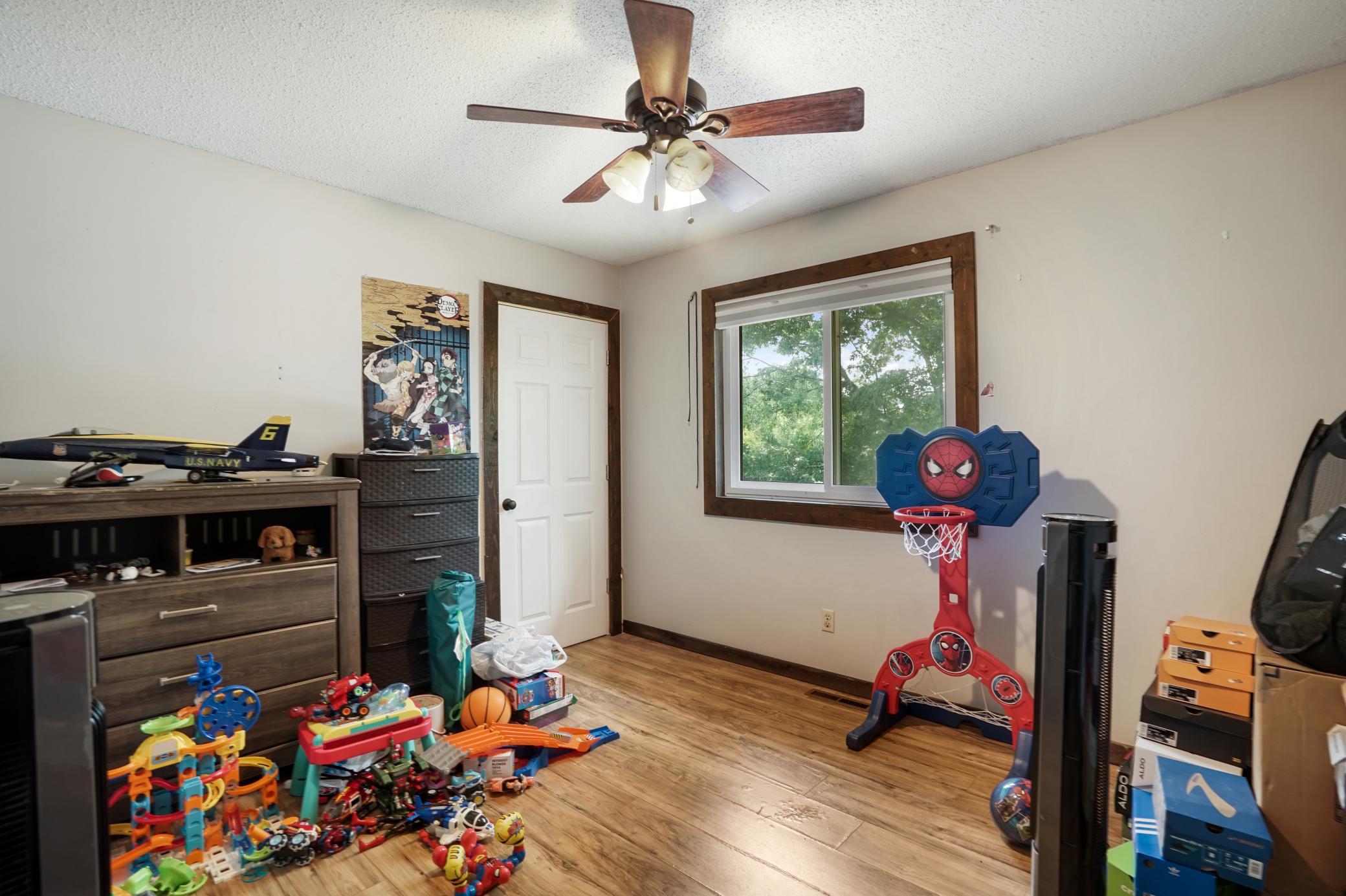 View of Residential at 2477 Brenner Avenue, Maplewood MN 55109, Maplewood (22 of 37) - Mike Wilen | Minnesota Team Real Estate