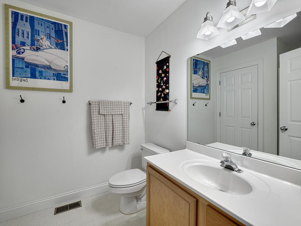 View of Residential at 406 Duke Street, Saint Paul MN 55102, Saint Paul (21 of 32) - Mike Wilen | Minnesota Team Real Estate