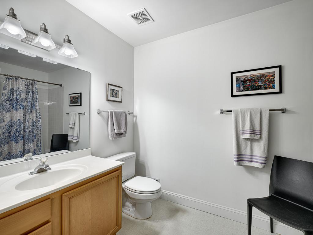 View of Residential at 406 Duke Street, Saint Paul MN 55102, Saint Paul (17 of 32) - Mike Wilen | Minnesota Team Real Estate