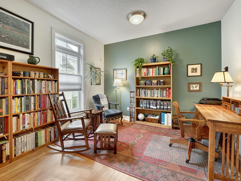 View of Residential at 406 Duke Street, Saint Paul MN 55102, Saint Paul (11 of 32) - Mike Wilen | Minnesota Team Real Estate
