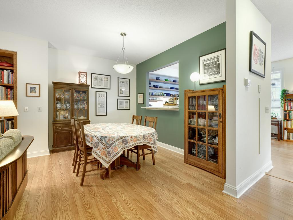 View of Residential at 406 Duke Street, Saint Paul MN 55102, Saint Paul (6 of 32) - Mike Wilen | Minnesota Team Real Estate