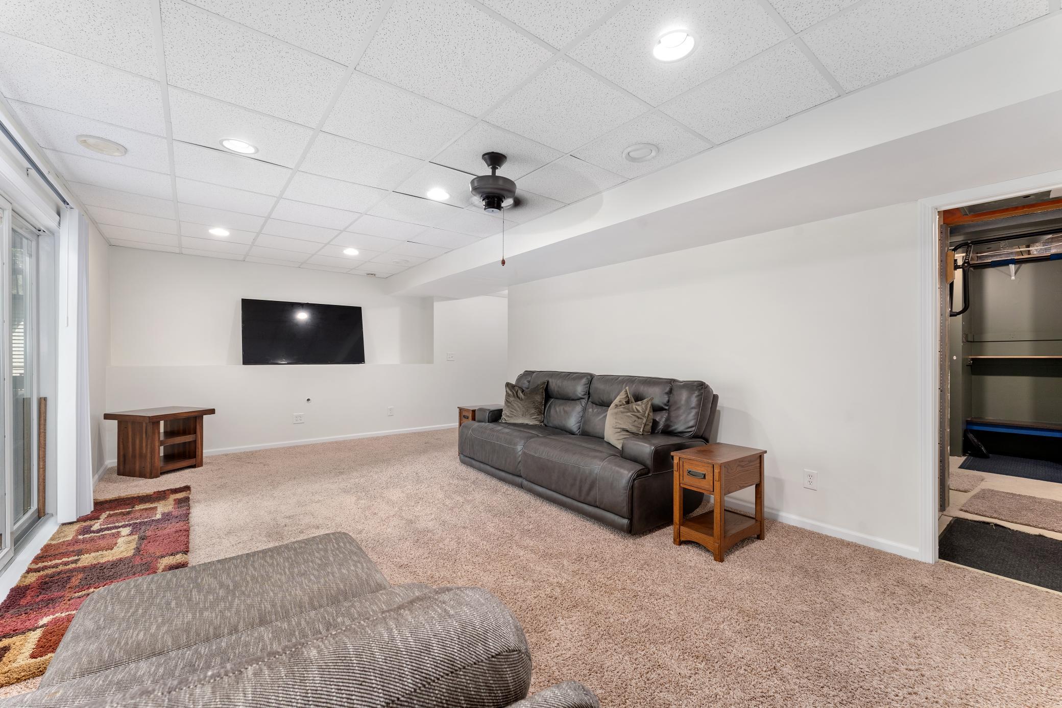 View of Residential at 1517 Deerwood Bend, Eagan MN 55122, Eagan (43 of 50) - Mike Wilen | Minnesota Team Real Estate