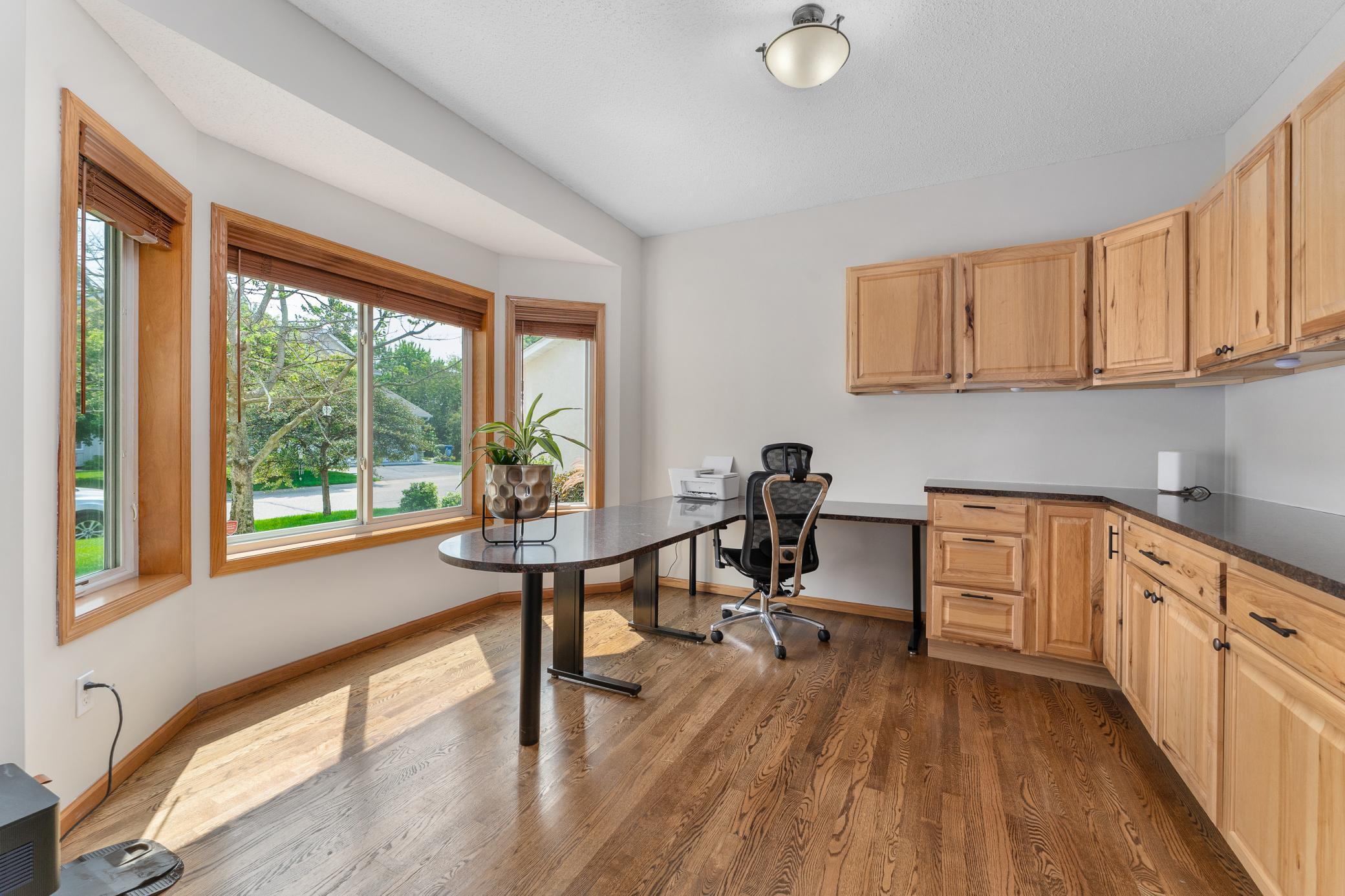View of Residential at 1517 Deerwood Bend, Eagan MN 55122, Eagan (17 of 50) - Mike Wilen | Minnesota Team Real Estate