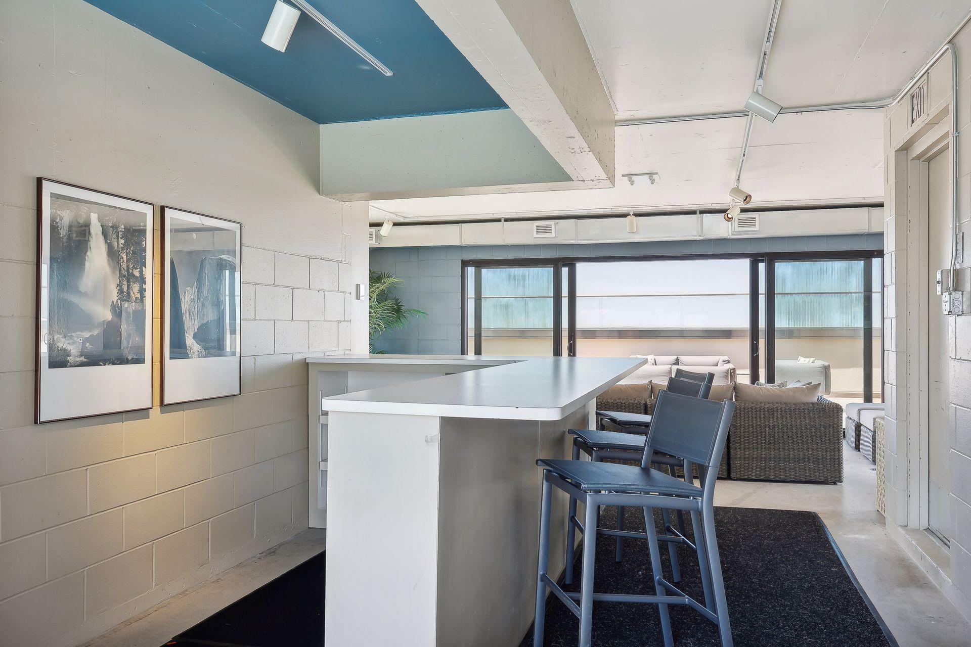 View of Residential at 400 Groveland Avenue #1912, Minneapolis MN 55403, Minneapolis (56 of 77) - Mike Wilen | Minnesota Team Real Estate