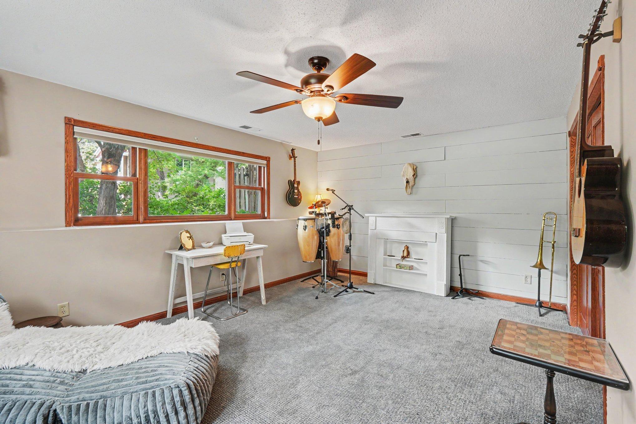 View of Residential at 957 118th Lane, Coon Rapids MN 55448, Coon Rapids (22 of 35) - Mike Wilen | Minnesota Team Real Estate