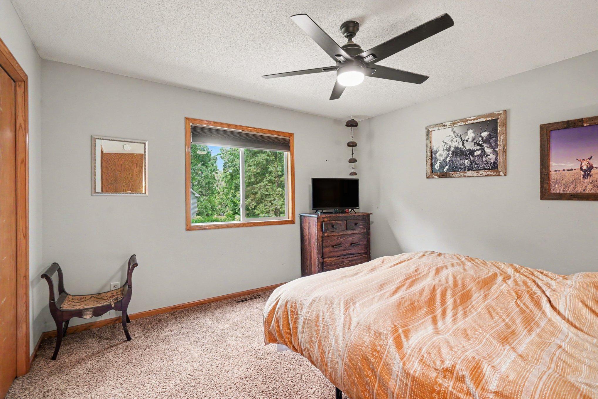 View of Residential at 957 118th Lane, Coon Rapids MN 55448, Coon Rapids (16 of 35) - Mike Wilen | Minnesota Team Real Estate