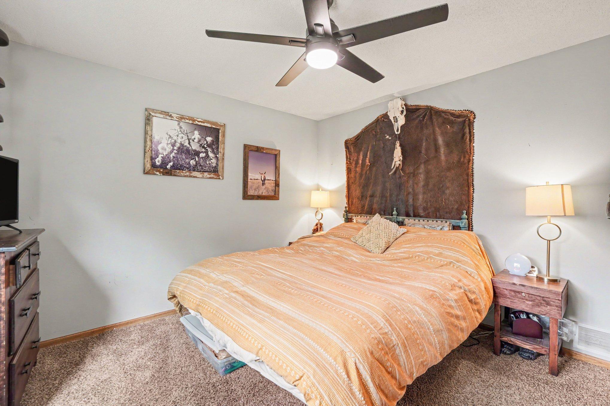 View of Residential at 957 118th Lane, Coon Rapids MN 55448, Coon Rapids (15 of 35) - Mike Wilen | Minnesota Team Real Estate